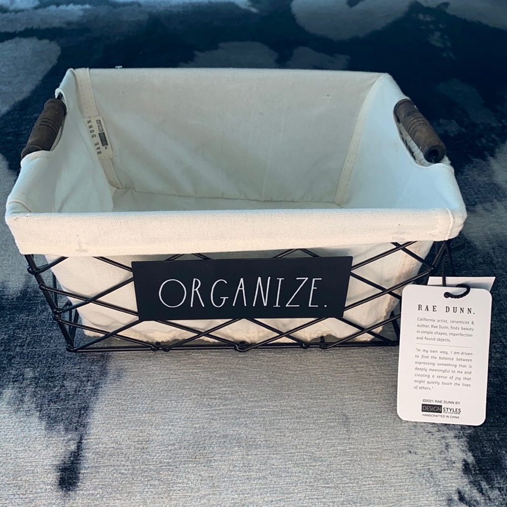 NWT Rae Dunn Organize wire basket
